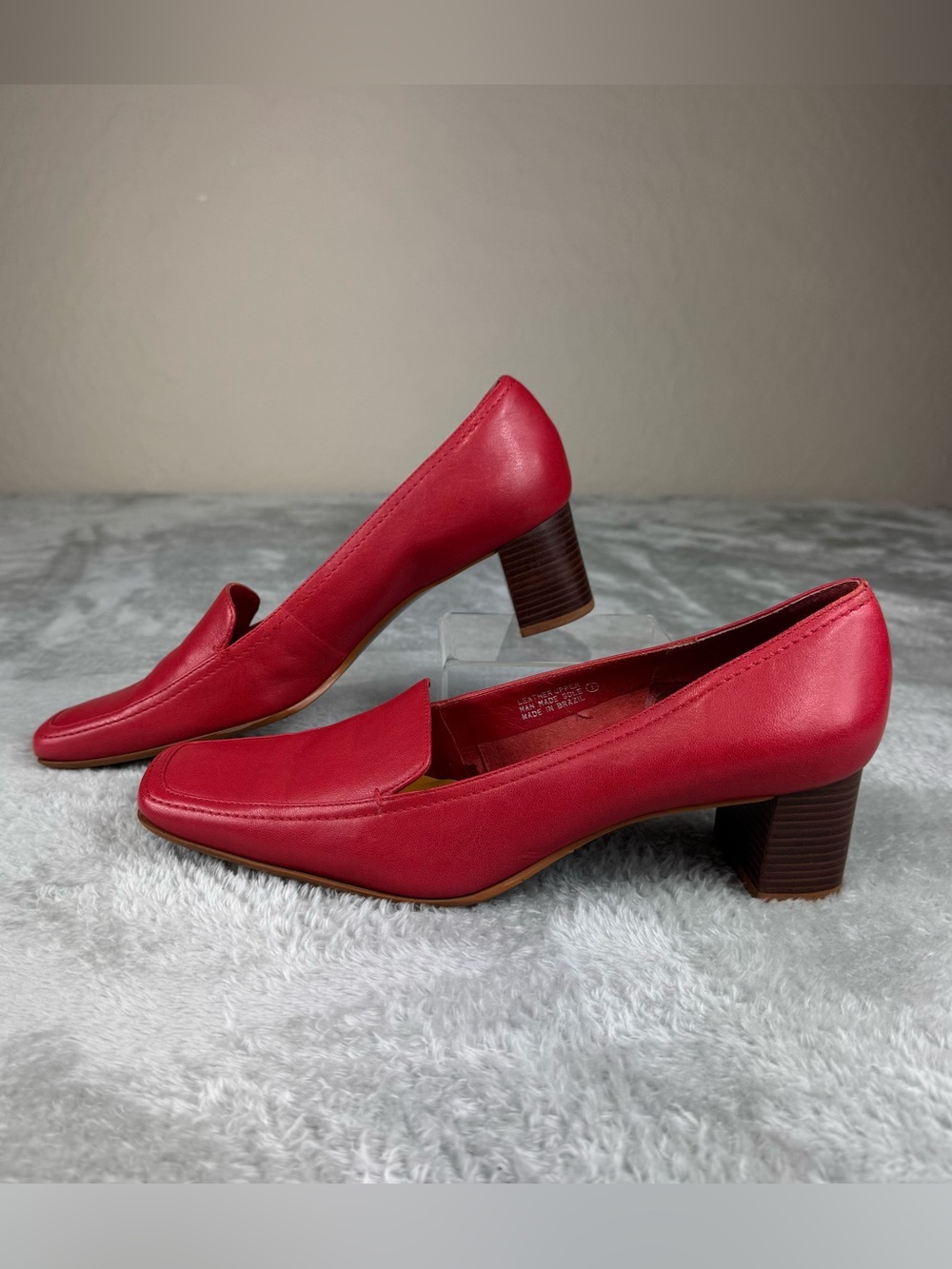 Etienne Aigner midland loafers heels sz 7.5 Leather upper Vintage Made In Brazil